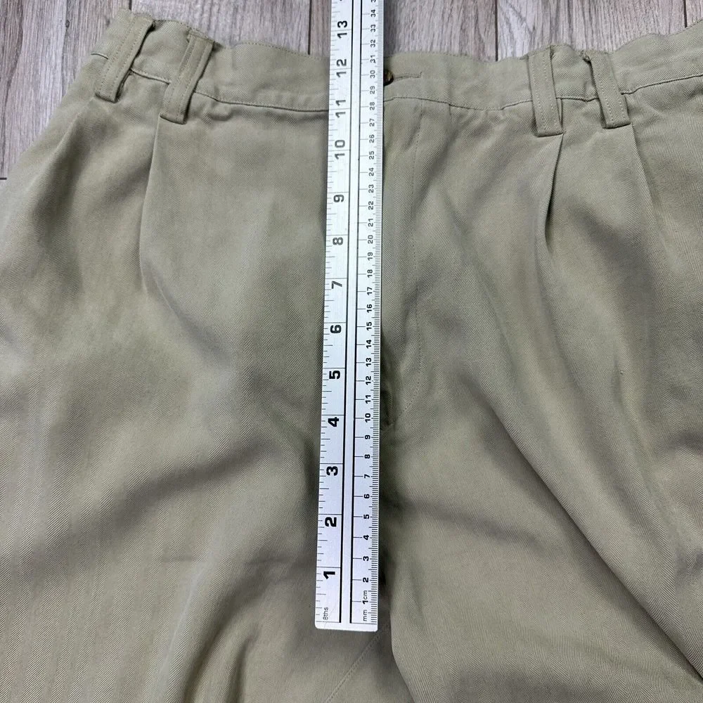 Tommy Bahama Pants Mens Size 35 Waist Beige 100%‎ Silk Pleated Front Casual Soft